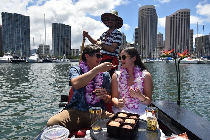 2-Hour Small-Group Gondola Excursion in Waikiki - Personal Gondolier Energy: Music, Props, and Real Conversation