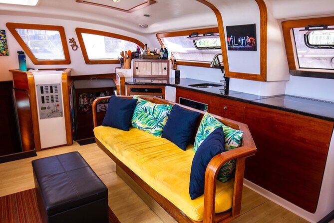 2hr Luxury Private Sailing Catamaran in Waikiki for 1-6 People - Luxury comforts that actually matter in the moment