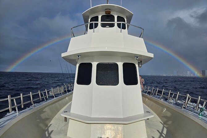 3-Hour Fishing Trip in Waikiki - Waikiki Fishing With Diamond Head Views