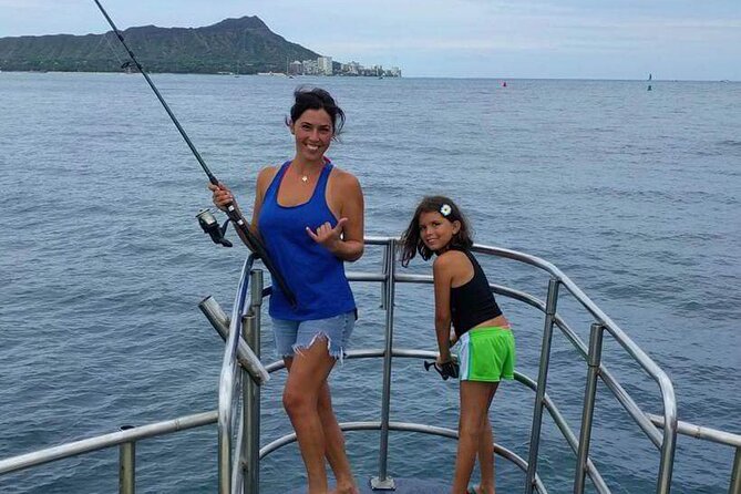 3-Hour Honolulu Bottom Fishing Adventure - Starting at Kewalo Basin and Getting on Sashimi II