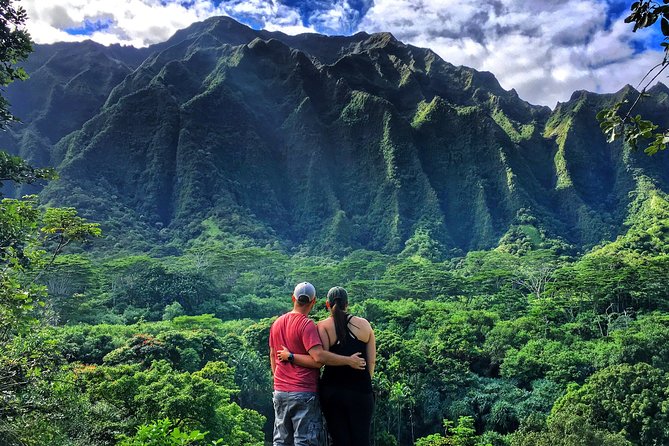 5 Hour Romantic Hawaii Jeep Tour - Waikiki Pickup, Start Time, and What Your Day Feels Like