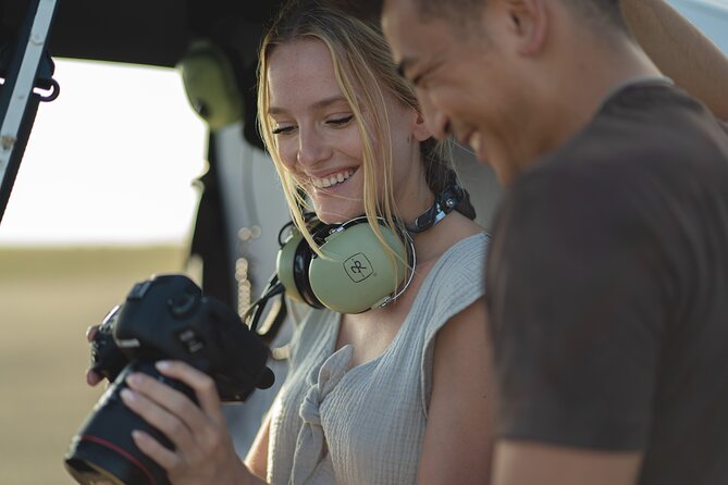 60 Minutes SHARED Helicopter Tour in Honolulu - North Shore energy: Waimea, Haleiwa, and Dole country