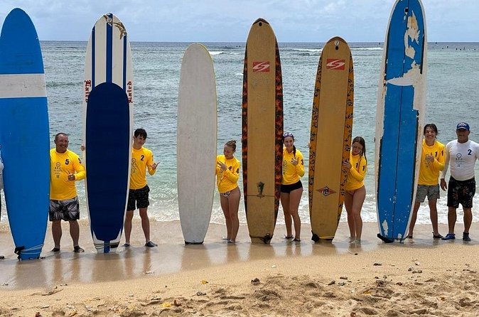 60 to 90 minutes Open Book Surfing Lesson with Certified Guide - Small groups (max 4) vs private sessions (max 2)