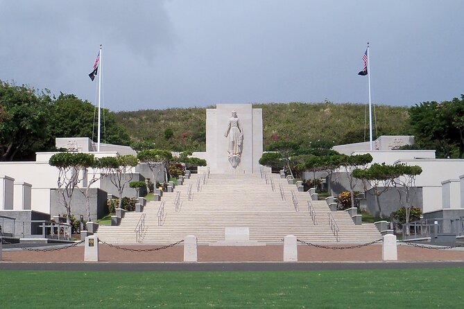 Afternoon Honolulu City Tour - A 5 pm Honolulu city circuit that helps you get oriented fast
