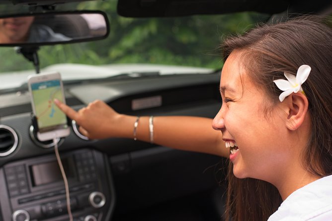 Amazing Oahu Adventure Bundle: 6 Self-Guided Audio Tours - Day 2: East Oahu beaches, blowholes, and botanical gardens day