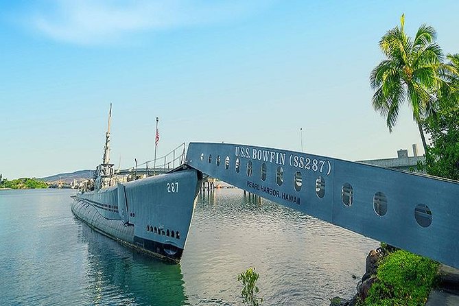 Arizona Memorial Pearl Harbor and Honolulu City Tour from Kona - Morning from Kona to Honolulu: you start early, then it’s worth it