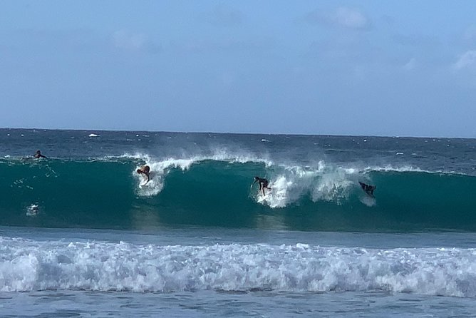 Beaches, Food & Aloha: Private Oahu Tour - North Shore energy: macadamia coffee, Kahuku lunch, and surf-town pacing