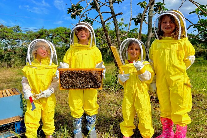Bee Farm Ecotour and Honey Tasting in Waialua, North Shore Oahu - Honey tasting: raw and infused varieties with seasonal selection