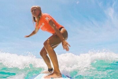 Beginner Surfing Lessons In Waikiki - The 1-hour game plan: from safety talk to wave attempts