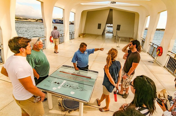 Best Of Pearl Harbor: USS Arizona Memorial & Historic Honolulu - How the Timing and Transport Really Feel in Real Life