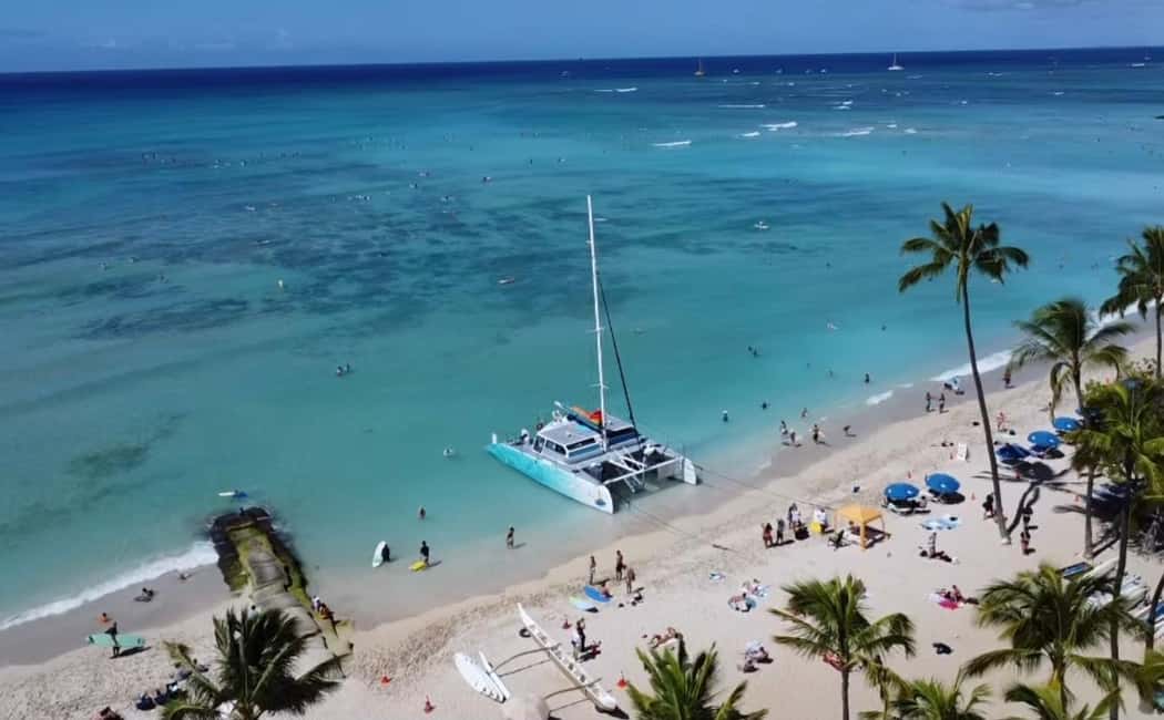 Board from Waikiki Beach: Friday Night Fireworks sail - Who this cruise fits best