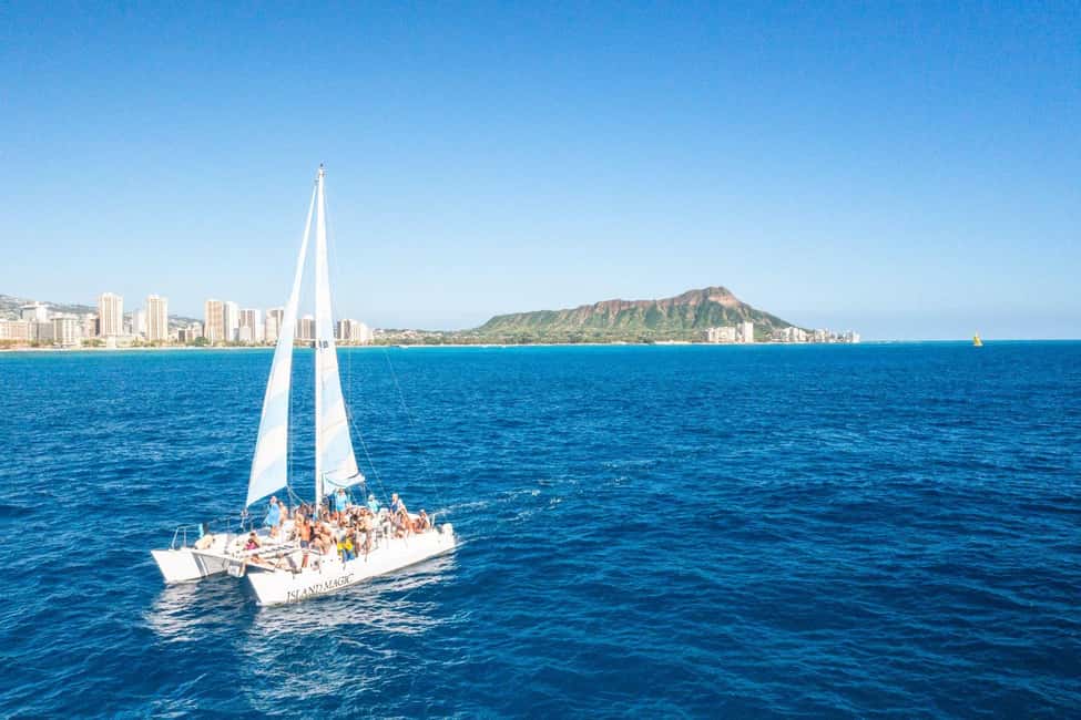 BYOB Weekend Sightseeing Sail towards Diamond Head - Getting Oriented: Prince Waikiki to the Dock Right Away