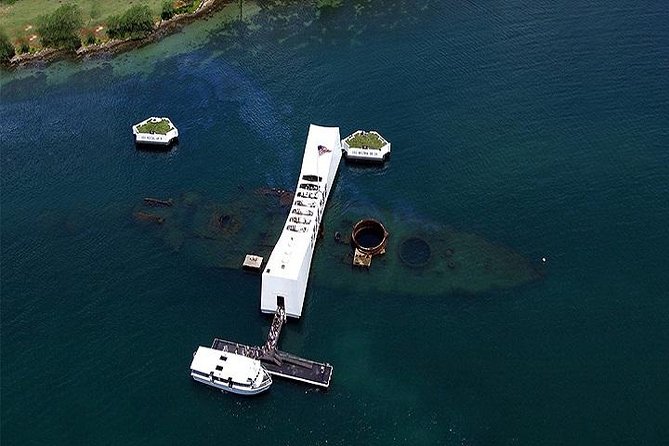 Complete Pearl Harbor Experience from Waikiki Area Hotels - The 7:00 am start: timing, heat, and the walking reality