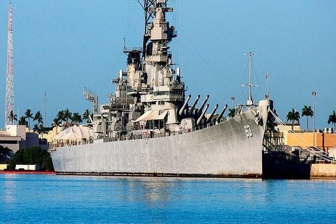 Complete Pearl Harbor Experience Tour Departing Kauai - Stop 2: USS Arizona Memorial (the quiet part you can’t rush)