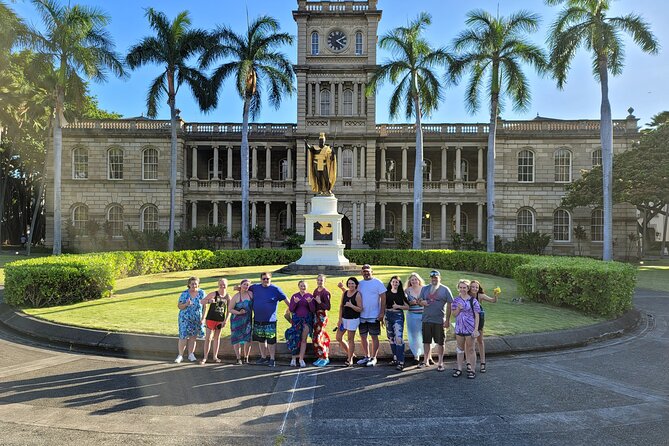Cruise Ship with Direct "Pier Pick Up" All Fee's Included - Iolani Palace and the King Kamehameha Statue: Royal Hawaii Right in Town