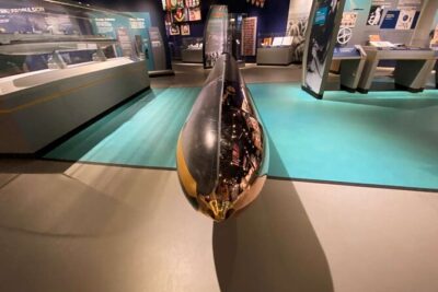 Deluxe Arizona Memorial Bowfin Submarine and Honolulu City Tour - Pearl Harbor Visitor Center: Museums, Footage, and Then the Shuttle Boat