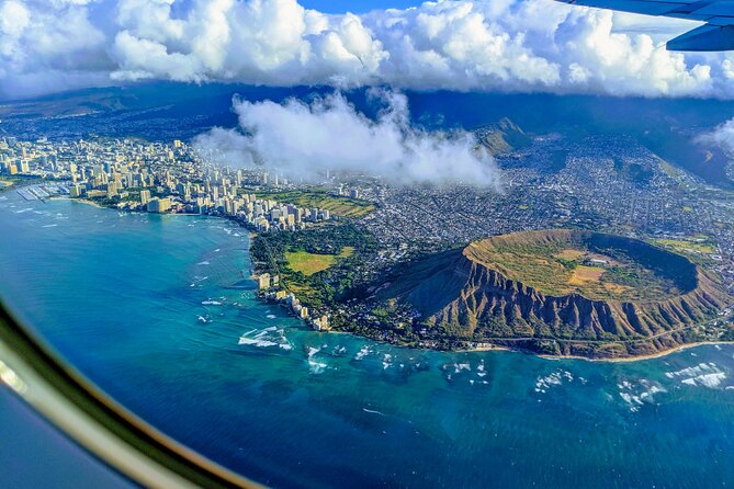 Diamond Head Hike in Hawaii with Pickup and Drop-off - Diamond Head: Why this hike is famous in the first place