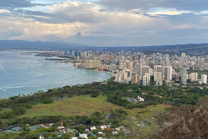 Diamond Head Hiking Tour with Ticket and Reservation Inclusion - Flashlights, water, and the honest reality of a dark climb