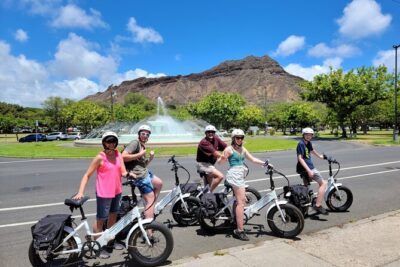 Electric Bike Ride & Diamond Head Hike Tour - The Waikiki Park Stop: Royal History Meets a Shaded Break
