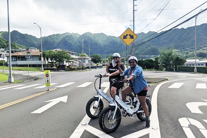 Electric Bike Ride & Manoa Falls Hike Tour - Riding Honolulu on electric assist: fast enough, controlled enough