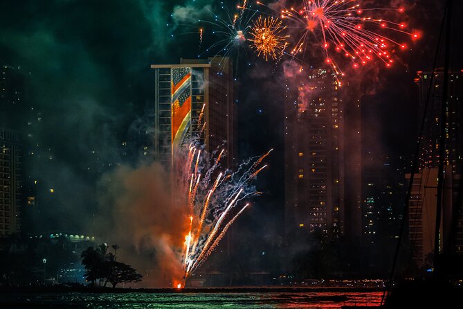 Friday Night Firework Cruise in Waikiki - Should You Book This Friday Night Firework Cruise?