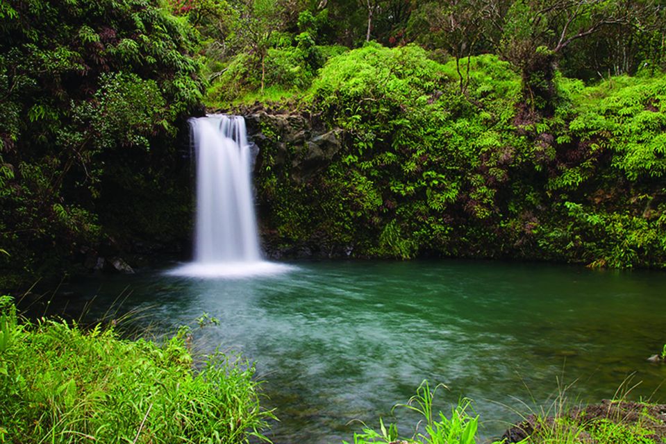 From Oahu: Maui Road to Hana Sightseeing Tour - Oahu to Kahului: the jump-start your day needs