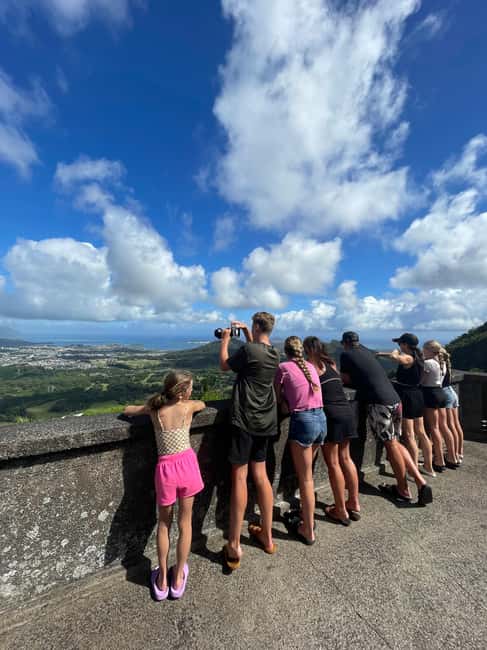 From Waikiki: Oahu Scenic Half-Day Circle Island Tour - Diamond Head: Photo Stop Plus Guided Context