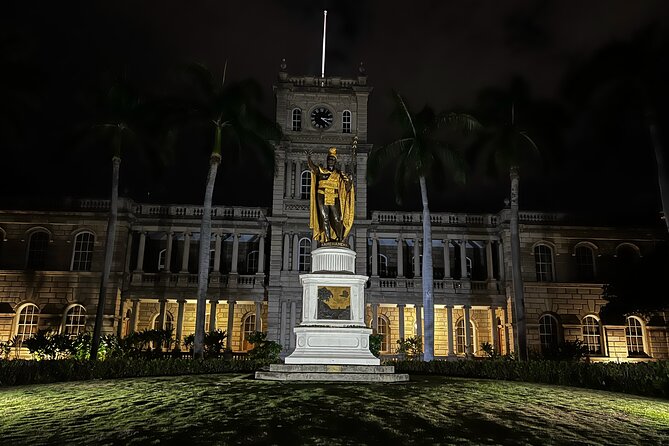 Ghosts of Old Honolulu Walking Tour - Downtown Honolulu at dusk: where the haunting stories begin