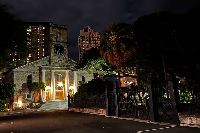 Ghosts of Old Honolulu Walking Tour - From Pākākā to Iolani Palace: the history thread that holds it together
