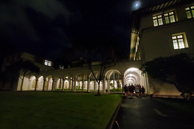 Ghosts of Old Honolulu Walking Tour - Lopaka Kapanui’s storytelling: jump scares, Hawaiian legends, and interaction