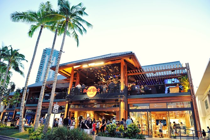 Hard Rock Cafe Honolulu - Acoustic vs Electric menus: what changes and what it means for your meal