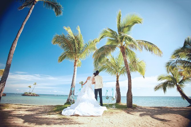 Hawaii Wedding - Aloha Beach Wedding and Photo Session - Key Details That Matter
