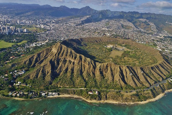 Hawaiian Beauty Package - Getting to the start: Waikiki pickup and what to do outside Waikiki