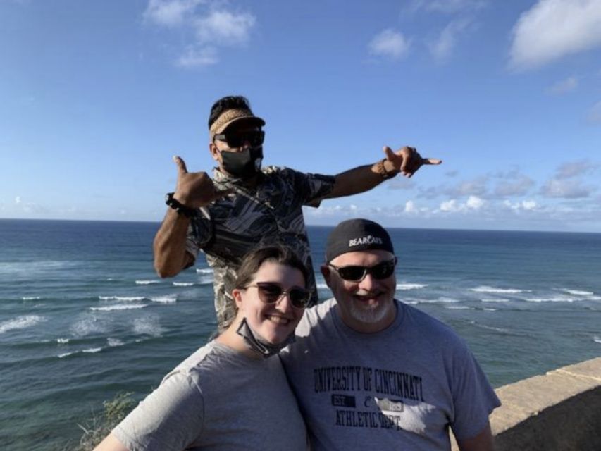 Hidden Gems of Oahu Circle Island Tour with Byodo-In Temple - Turtle spotting: the best part, with one real-life expectation to manage