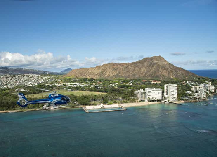 Honolulu: Blue Skies of Oahu Helicopter Tour - The small-group format and what it means mid-flight
