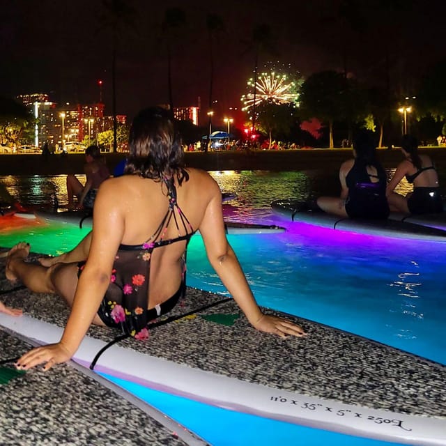Honolulu: Fireworks Glow and Flow Yoga Class - Yoga Flow at Dusk: Mindful Movement on a Moving Surface