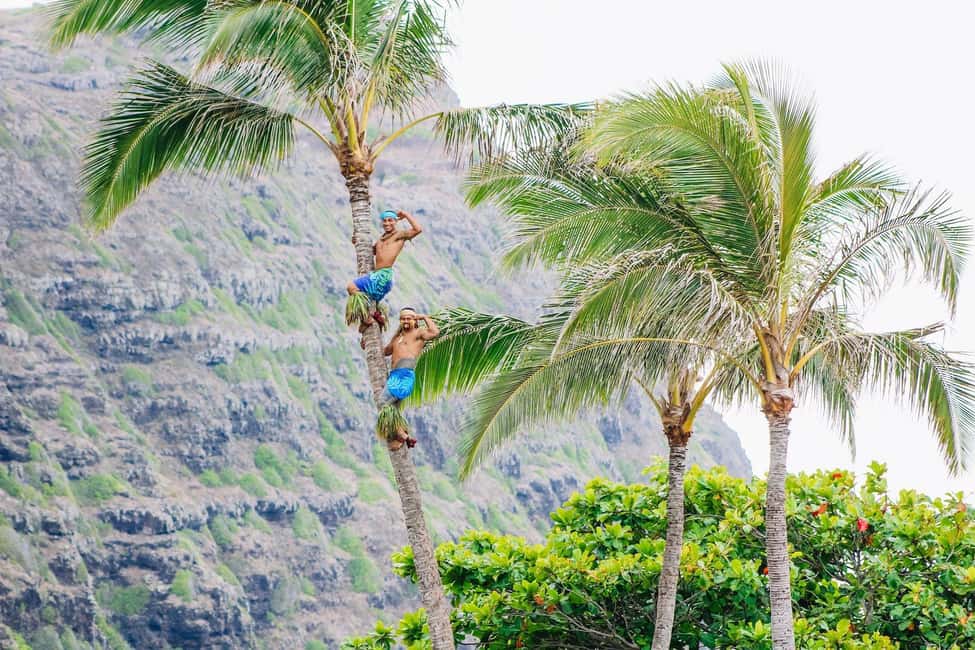 Honolulu: Ka Moana Luau Dinner and Show with Transportation - Key things to know before you go