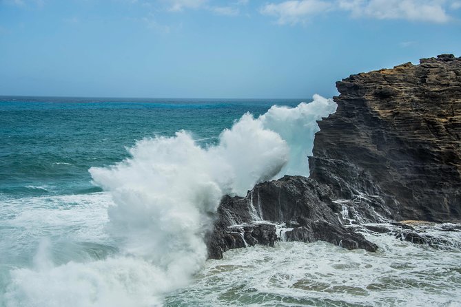 Honolulu Sea-Cliff with Sunset Photo Adventure - Stop 3: Makapu’u Point for Hang Gliders and Fast-Seeking Ocean Light