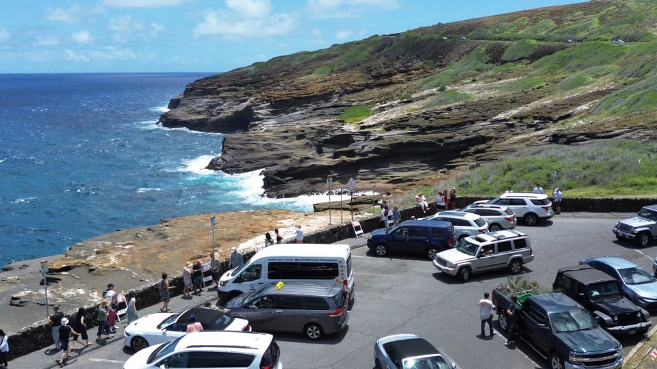 Honolulu: Stunning Views of Oahu! Half-day Scenic Tour - Pickup, Van Ride, and the Small-Group Pace