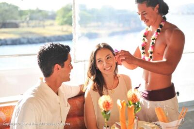Honolulu: Sunset 5 Course Dinner Cruise with Entertainment - The Route: From Ala Moana and Waikiki to Diamond Head