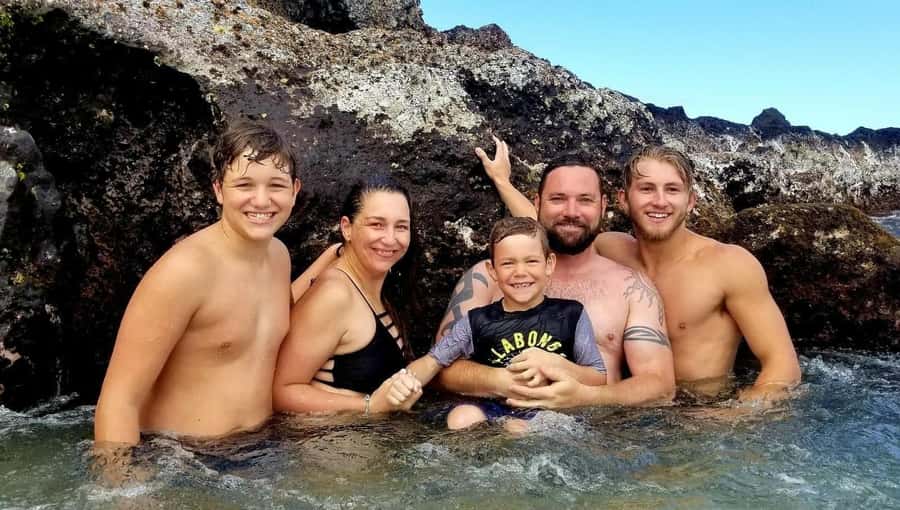 Kevo's Beach Bus - Why this North Shore day feels efficient (and still fun in the water)