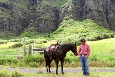 Kualoa Ranch - Horseback Walking Tour - Guides Make the Difference: How the Pacing and Safety Actually Work