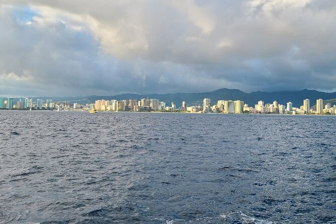 Late Breakfast Cruise in Honolulu - Crew energy and smooth service when things go well