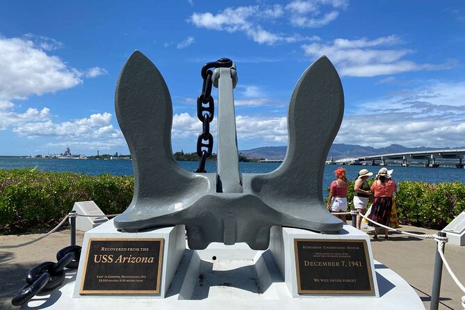 Luxury Pearl Harbor USS Arizona Memorial Small Group Tour - Stop 2: Pearl Harbor Historic Sites Visitor Center (museums + outdoor exhibits)