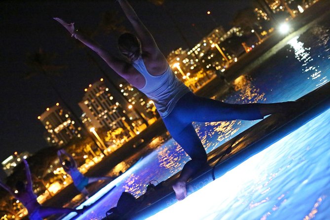 Night SUP Yoga in Honolulu, Hawaii - What makes this class work for beginners (and for people who are not yogis)