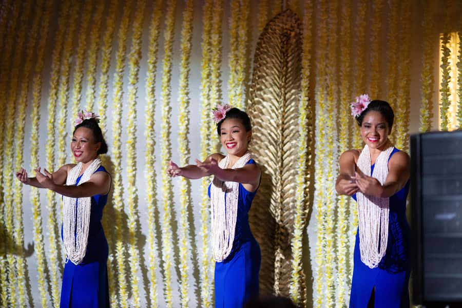 Oʻahu: Nā Lei Aloha Lūʻau & Dinner or Cocktail Show Option - A luʻau that feels purpose-built, not just packaged