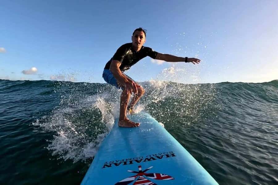 Oahu: 1-on-1 Surfing Lesson in Waikiki - The lesson flow: safety, paddling, and pop-ups before wave time