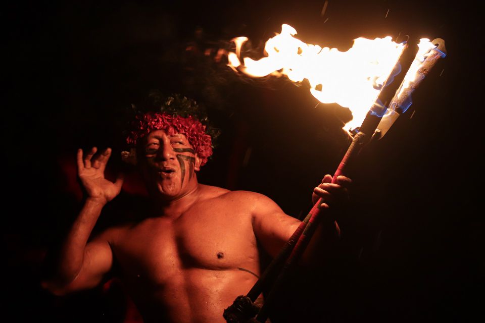 Oahu: Chief's Luau Dinner Show - Chief Sielu’s Luau: A One-Night Polynesian Crash Course