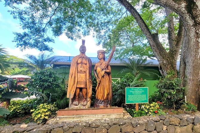 Oahu Circle Island Tour with Byodo-In Temple Admission - Sandy Beach Park and the North Shore energy (with safety in mind)