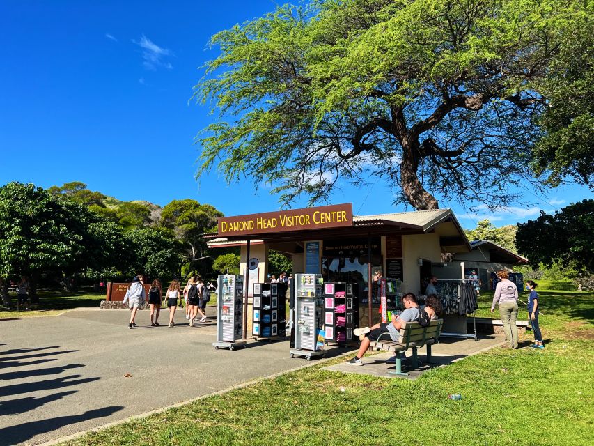 Oahu: Diamond Head Crater Trailhead Transfer & Entry Fee - Key Things You’ll Notice on This Diamond Head Hike Day